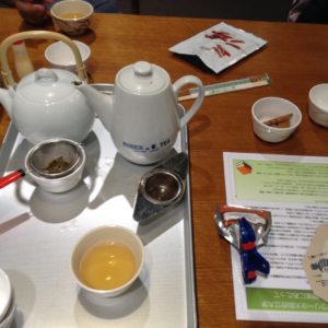 まちライブラリーのイベントとしてサロンを開催しました