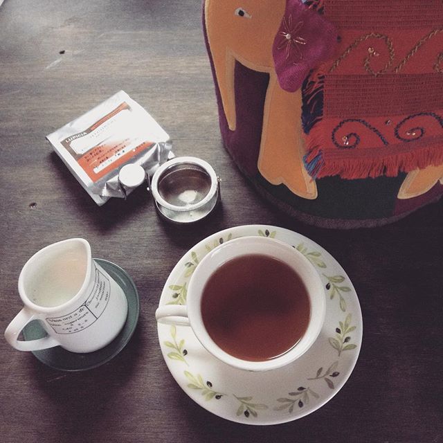 新しいお茶に出逢いたいと、そう思うわけです。 #teatime #ルピシア #シロニバリ #インド #アッサム (Instagram)