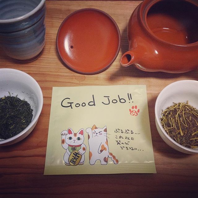 明日2/5(日)11:00-19:00、種ノ箱は、ほうじ茶を炒る会をやります。お気軽にどうぞ〜♪#種ノ箱 #露地再生複合施設 #宰 #つかさ #玉造 #大阪 #ほうじ茶 #焙烙 #ほうらく #ほうろく (Instagram)