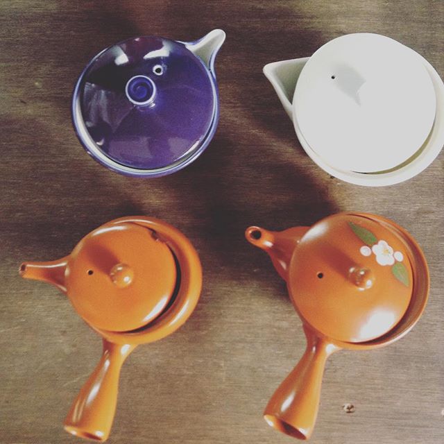 いい天気！お茶日和〜 #お茶の時間 #種ノ箱 なんのお茶いれたかは #ナイショ (Instagram)