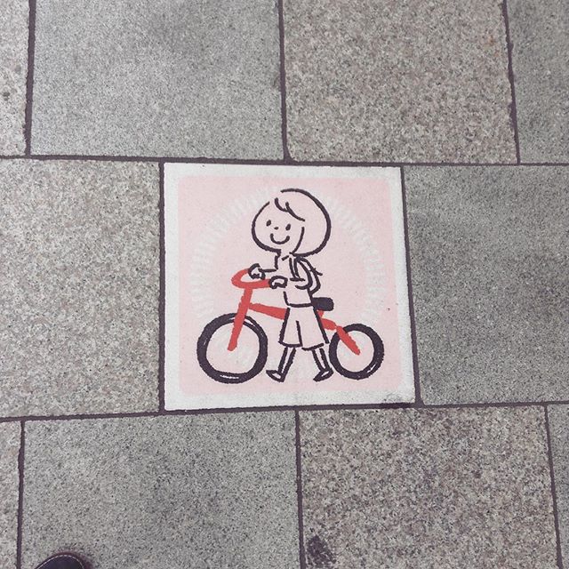 自転車の乗らず、駆け足で京都市をうろうろ。 #京都市  #四条河原町 #四条烏丸 (Instagram)