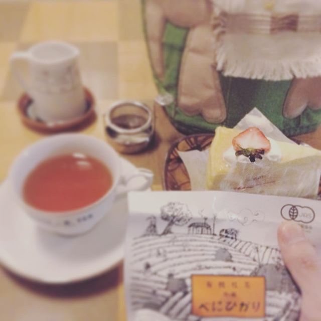 なんとなくケーキに注目！そんな気分の日もある。 #お茶の時間 #teatime (Instagram)