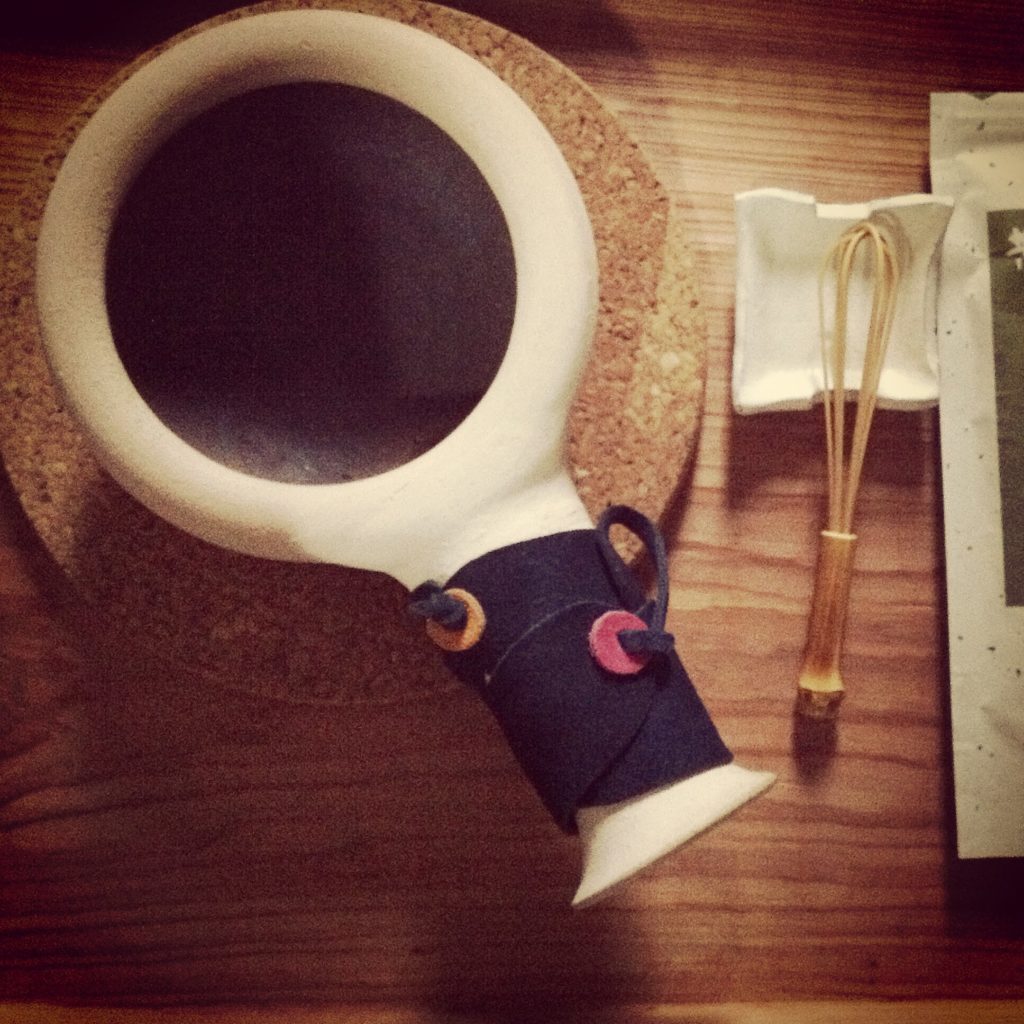 炒りたてほうじ茶を作る道具「ほうろく」