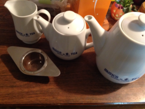 ミルク・ジャグ、ポット小、ポット大、インド製の茶こし
